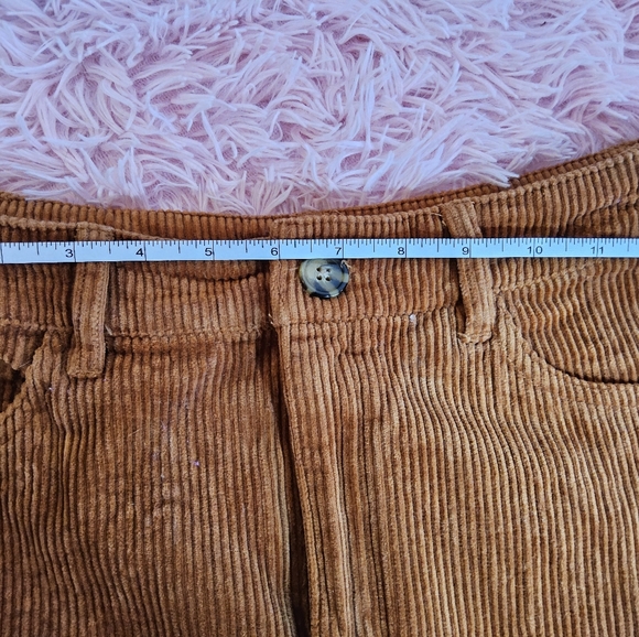Forever 21 corduroy skirt - Picture 4 of 5